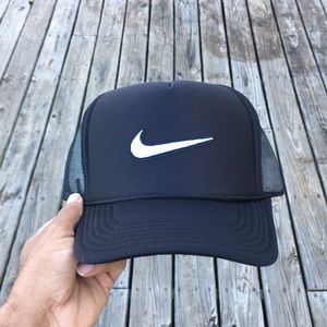 Nike Trucker Snapback